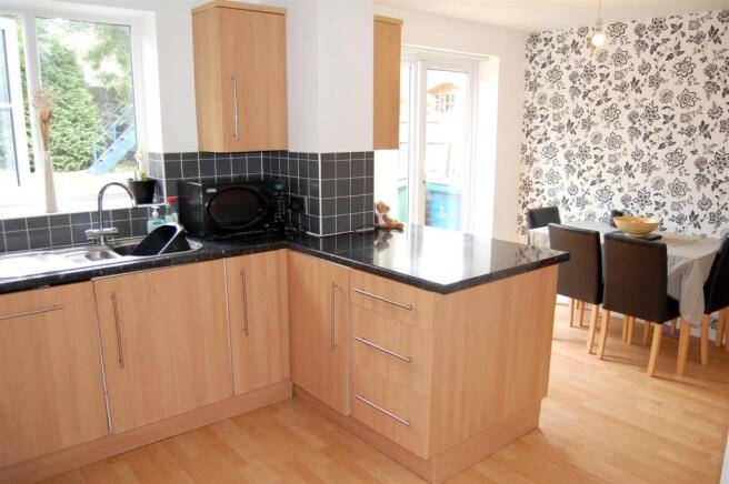 BREAKFAST KITCHEN