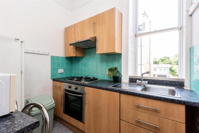 First Floor Flat, 6 Bathwick Street-9.jpg