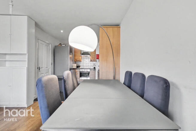 2-bed flat on Taywood Road, NORTHOLT, £280,000