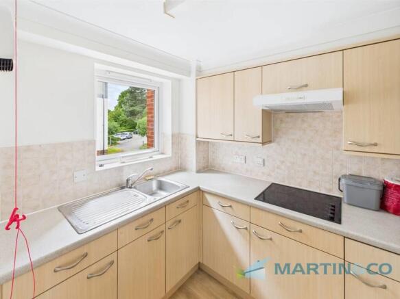 CAM02145G0-PR0063...