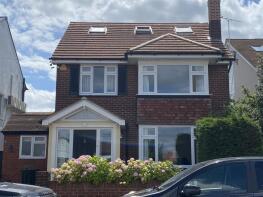 24, Bridgwater Drive, Westcliff-on-sea SS0 0DH