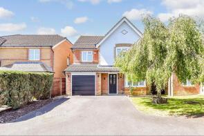 8, Geddes Close, Folkestone CT18 7QL