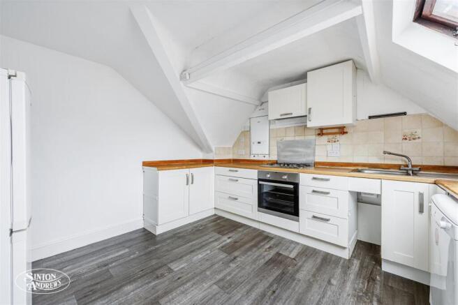 Flat C, 3 Somerset Road  (3).jpg