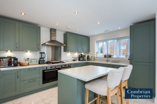 Open Plan Family Room / Dining Kitchen