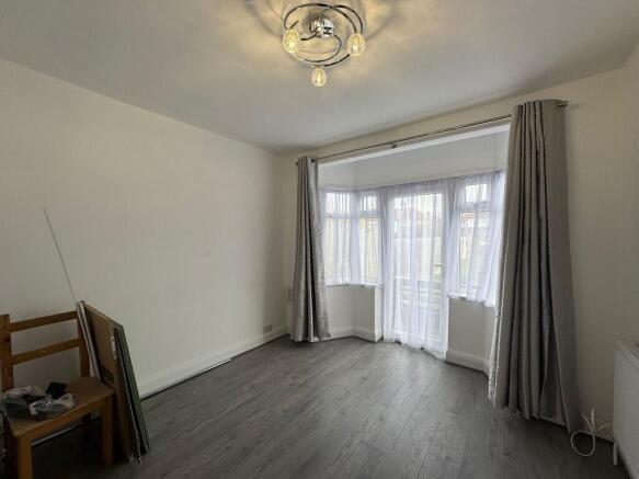 26 Launceston Gar...