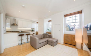 Flat 21, Chalfont Court, Baker Street, London NW1 5RS