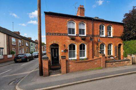 Victoria Street, Earls Barton, Northamptonshire NN6