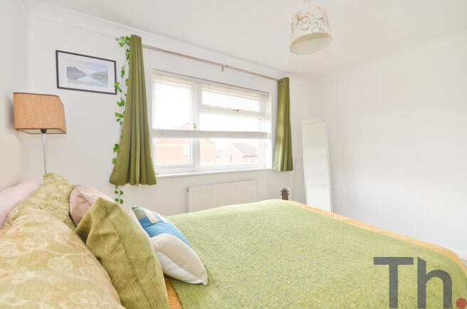 Bedroom 1.JPG