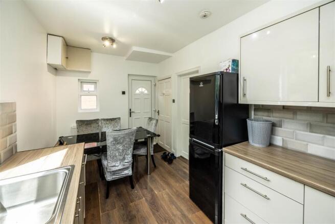 2 bed End of Terrace for sale Image 8