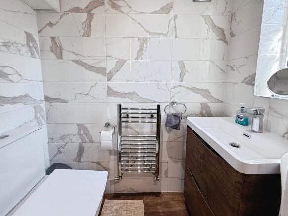 Birkby Close, Hamilton, LE5 photo 3