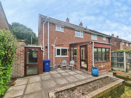 Everingham Road, Cantley, Doncaster, DN4