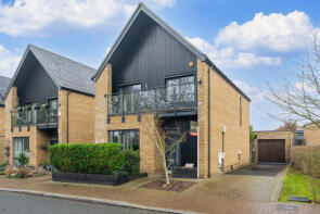 25, Sparrowhawk Way, Newhall, Harlow CM17 9GY