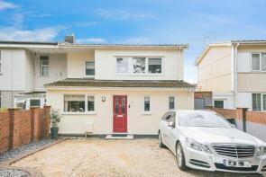 63, Beech Avenue, Pinehurst, Swindon SN2 1JZ