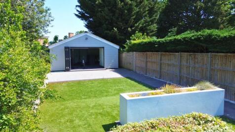 Hillside Road, Earley, Reading