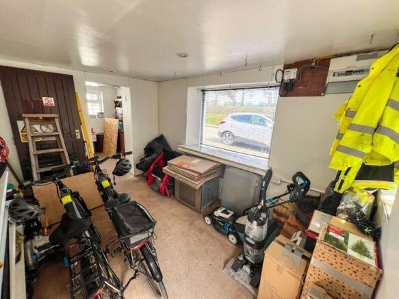 Lawn Cottage - Commercial Unit