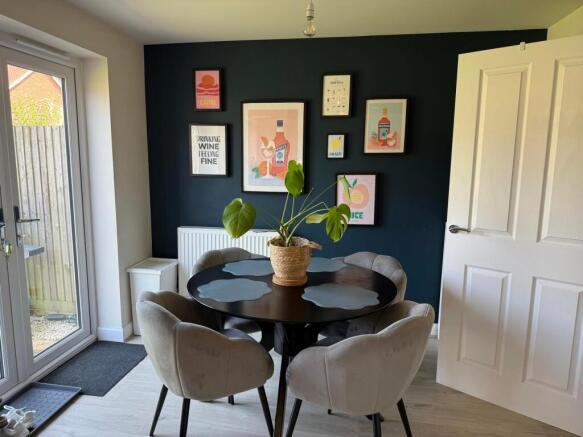 Pelton Close, Bexhill-on-Sea, TN39 photo 4