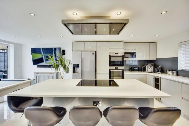 Open Plan Kitchen Island