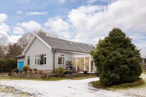 Ronvic, Church Road, Cove G84 0LZ