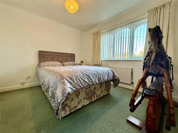 2 bed Apartment for sale Image 8
