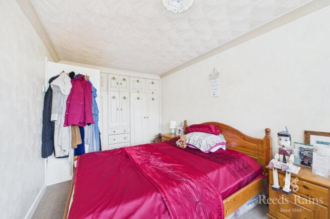 3 bed Bungalow to rent Image 9