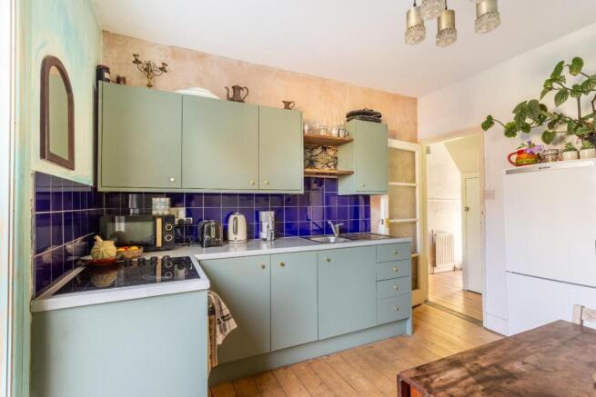 kitchen (1).jpg
