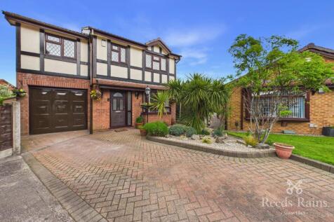 Elderfield Drive, Bredbury, Stockport, Cheshire, SK6