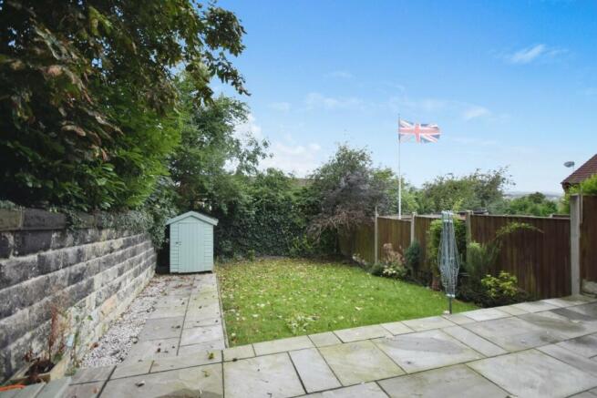 REAR GARDEN.JPG