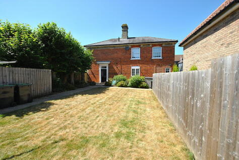 Hamlet Road, Haverhill, CB9 8EH