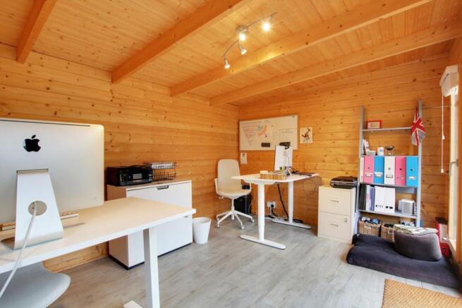 Photo 15