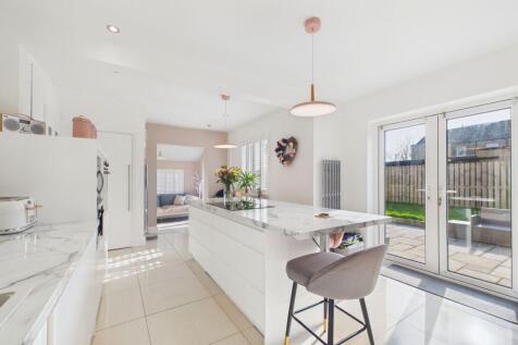 Milburn Croft, Seaton, CA14