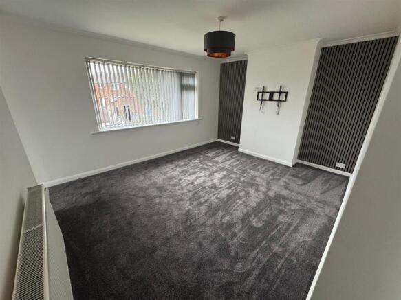 24 Atherstone.jpg