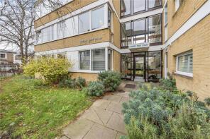5, Cherry Tree Court, Dee Road, Richmond TW9 2JW