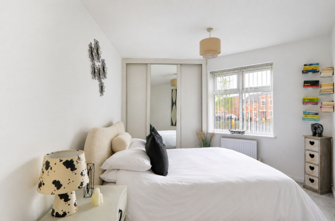 2 bed Ground Flat for sale Image 9