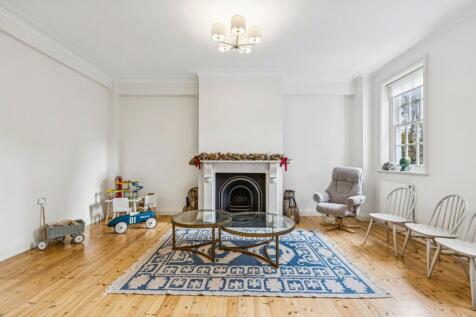 Duchess of Bedfords Walk,
Campden Hill, W8