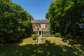 Oaklands, Hull Road, Howden DN14 7LP