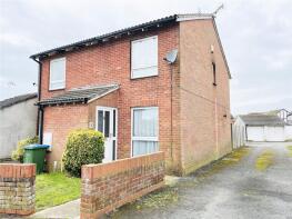 3, Keelson Way, Littlehampton BN17 6RN
