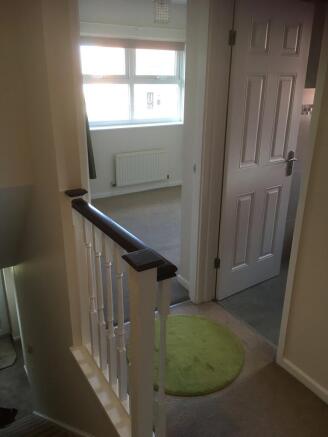 3 bed Semi-Detached for sale Image 7