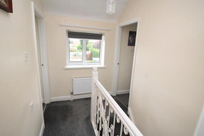 FIRST FLOOR LANDING