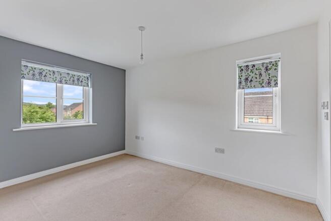 2 bed Flat for sale Image 10