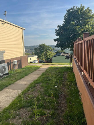 Crook Farm Caravan Park, Baildon Moor, Bradford, BD17 5ED photo 4
