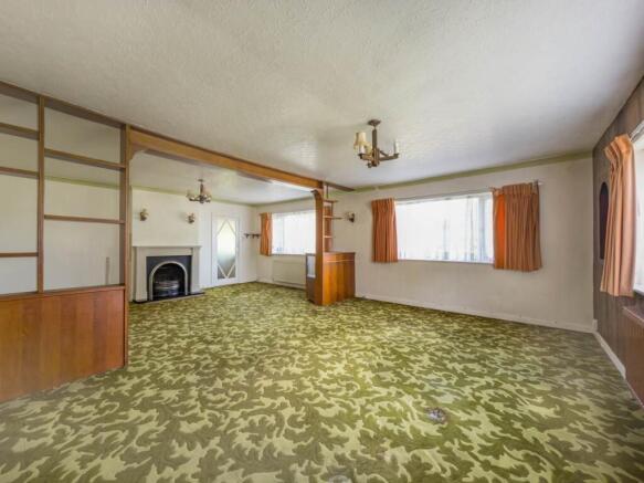 2 bed Detached Bungalow for sale Image 7