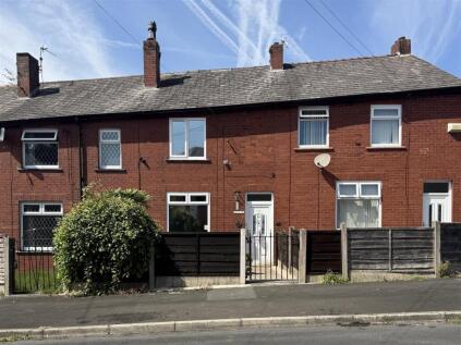 West Avenue, Stalybridge