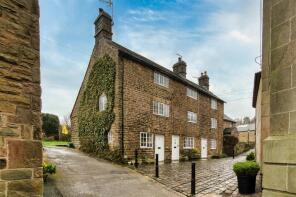 2, Bank Cottages, Besom Lane, Hope Valley S32 1BB