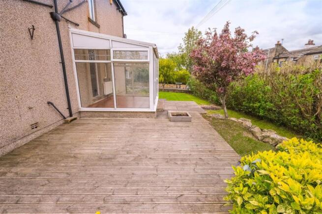 3 bed Semi-Detached for sale Image 8