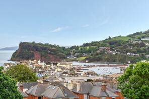 19, 5 Montpellier Apartments, Winterbourne Road, Teignmouth TQ14 8JT