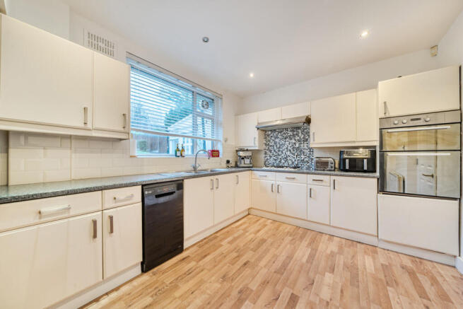 1395772-12-69664d...