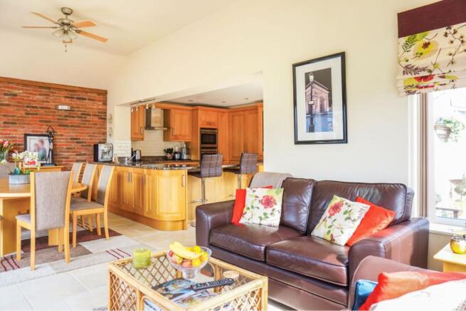 Kitchen/Family Room