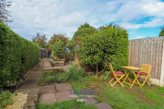 Photo 19