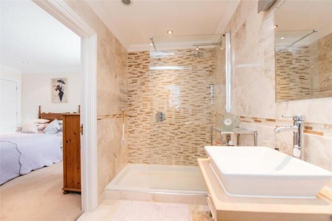 En Suite Shower Room