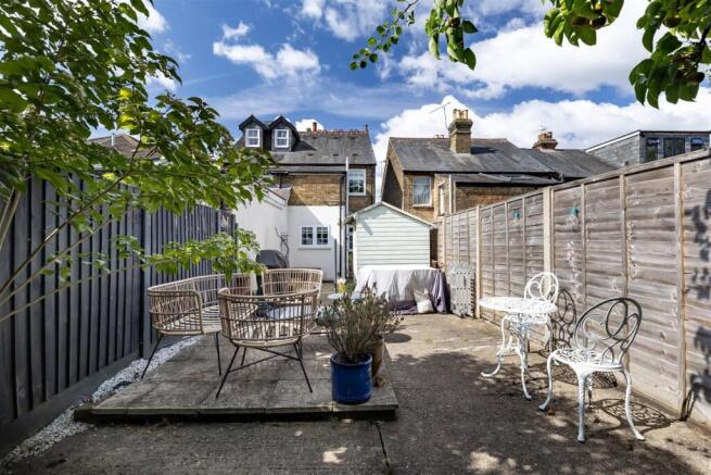 30 St Johns Road (24).jpg